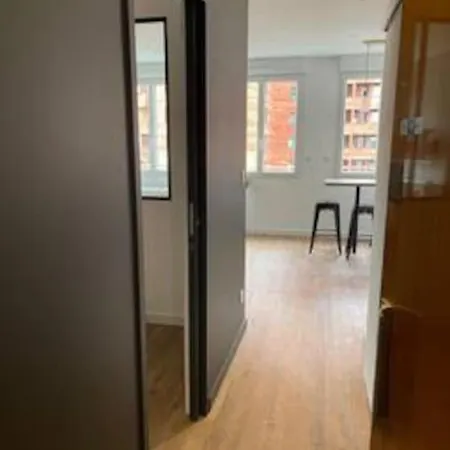 Clim Ascenseur R4 T2 Moderne Au Cœur De Toulouse